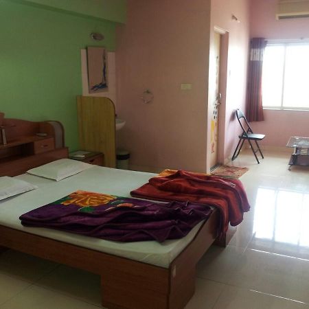 Sarang Lodging & Boarding Villa Satara Buitenkant foto