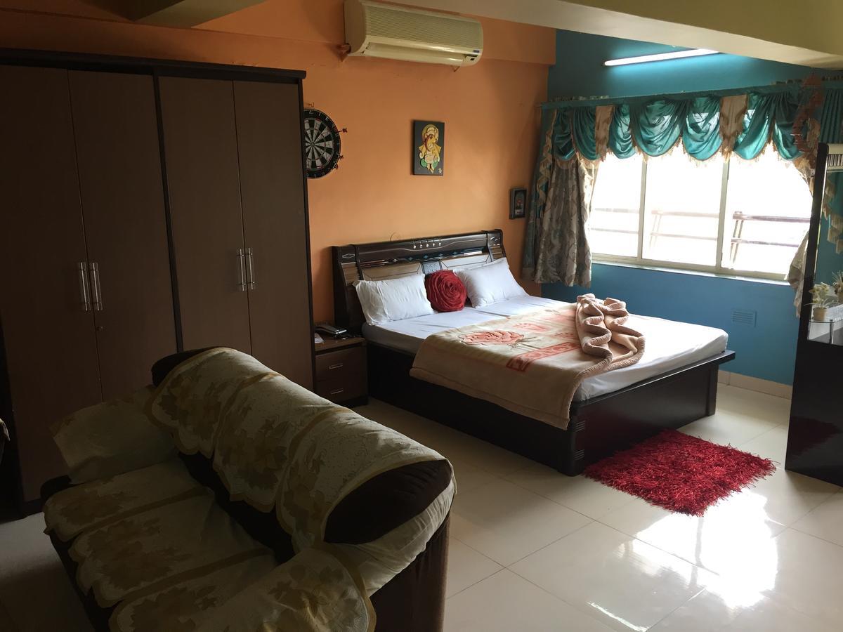 Sarang Lodging & Boarding Villa Satara Buitenkant foto